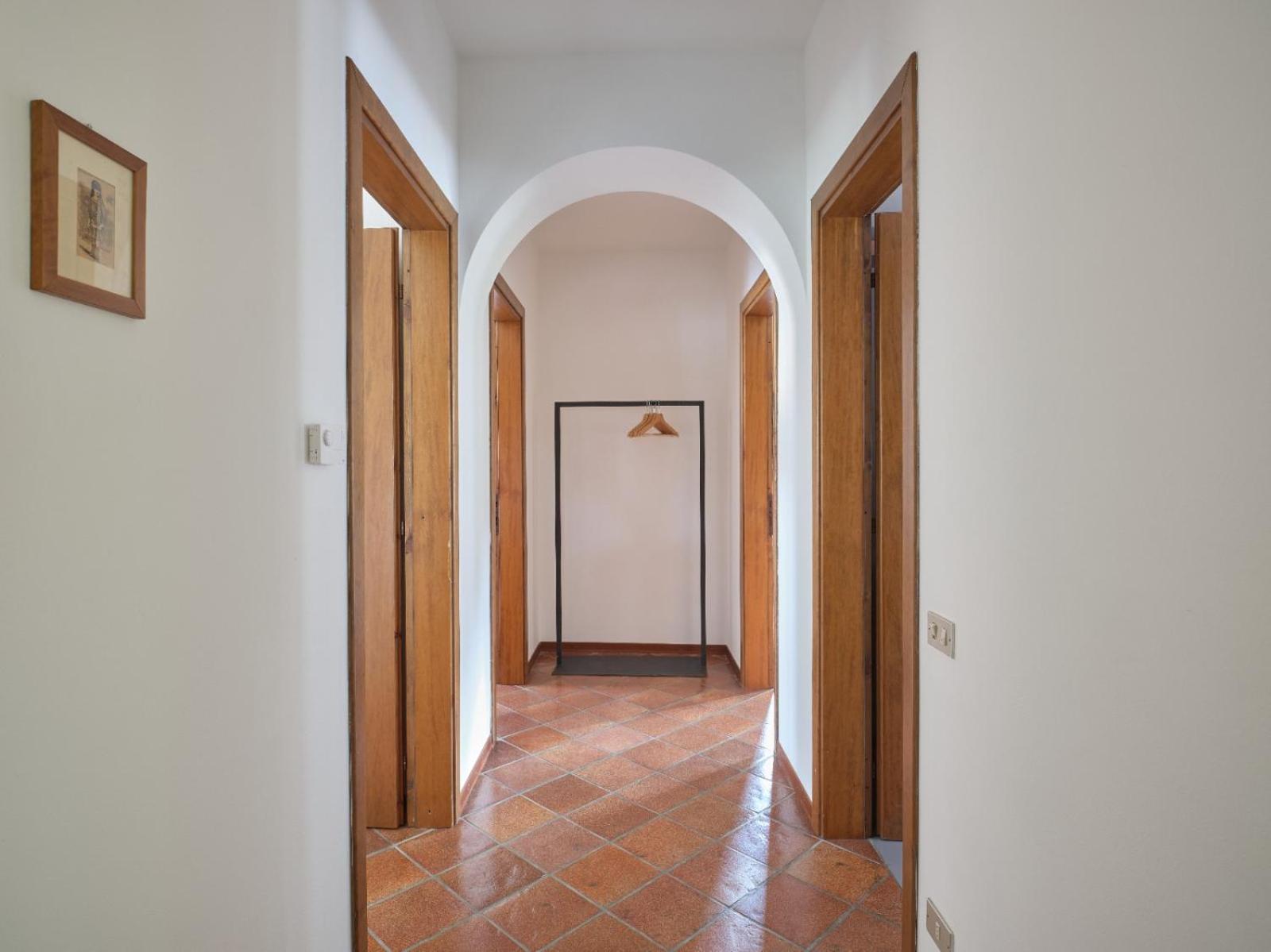 Cason Degli Ulivi-Apt Classic Apartment Rivoli Veronese Exterior photo